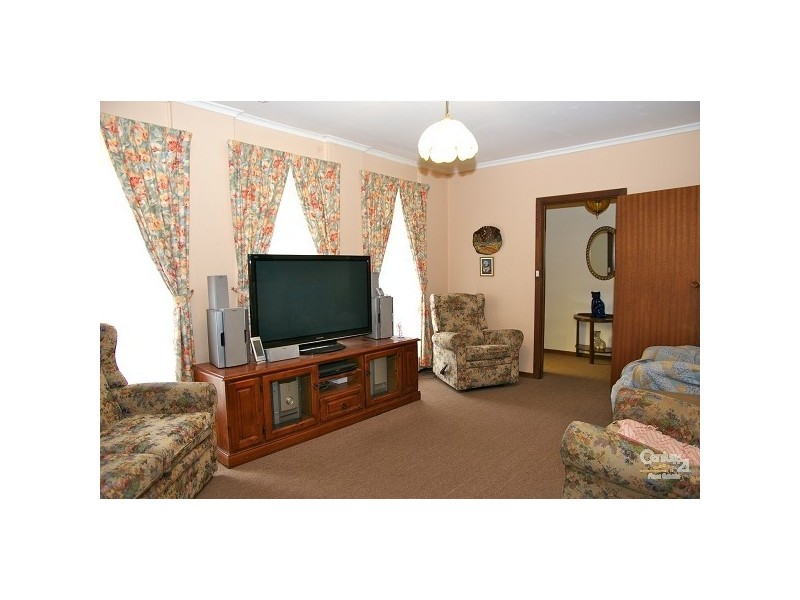 73 Joycelyn Ave, Surrey Downs SA 5126