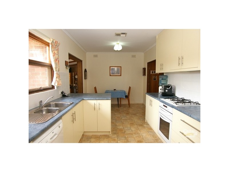 73 Joycelyn Ave, Surrey Downs SA 5126