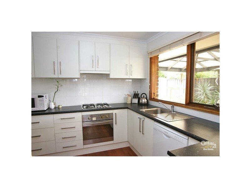 12 Chardonnay Crescent, Wynn Vale SA 5127