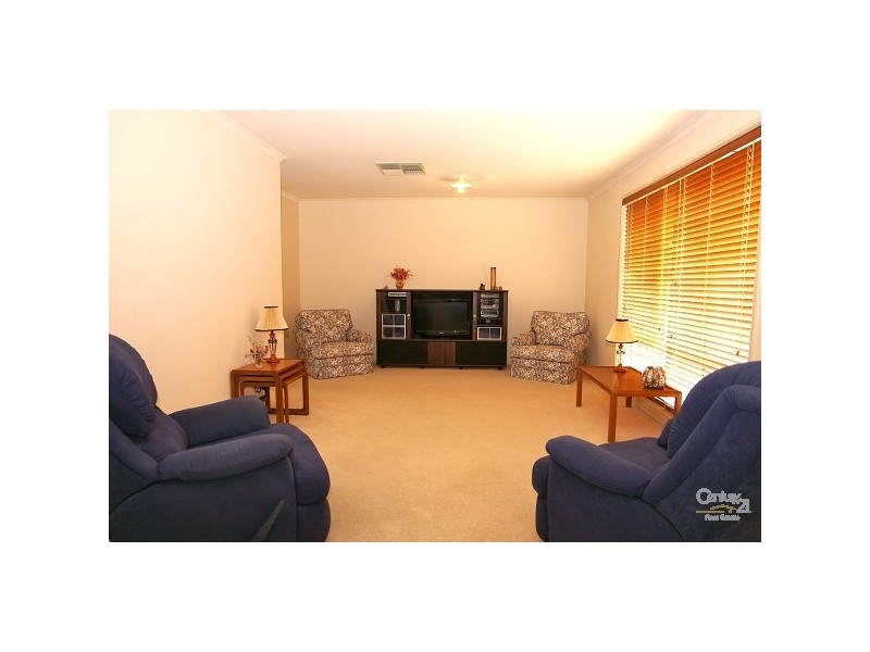 14 Parawae Rd, Salisbury Plain SA 5109