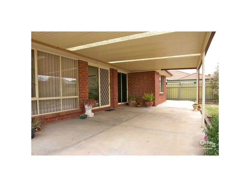 14 Parawae Rd, Salisbury Plain SA 5109