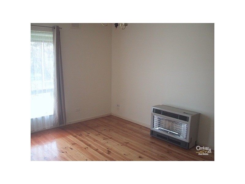 23 Nottingham Crescent, Valley View SA 5093