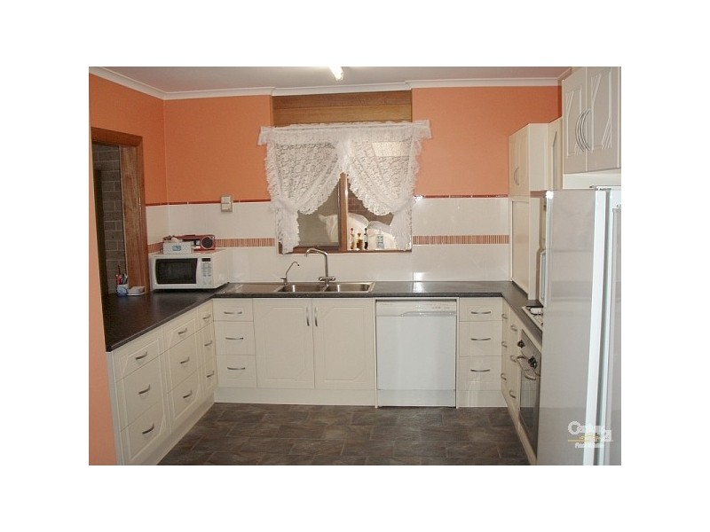 39 Toovis Ave, St Agnes SA 5097