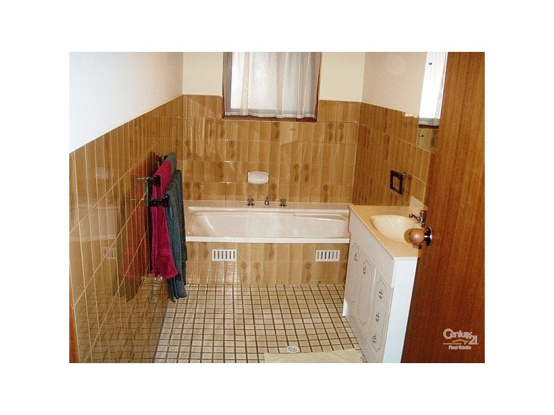 39 Toovis Ave, St Agnes SA 5097