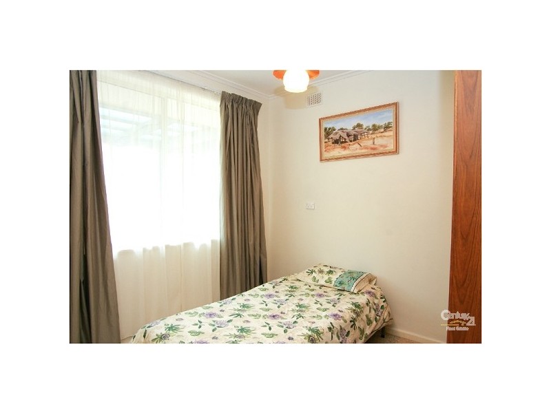 42 Dunn Rd, Highbury SA 5089