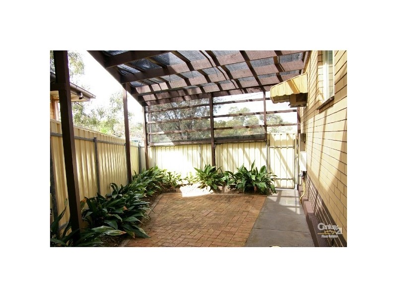42 Dunn Rd, Highbury SA 5089