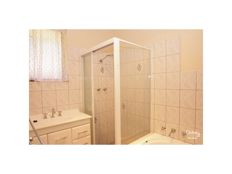 30 Crafter Street, Fairview Park SA 5126