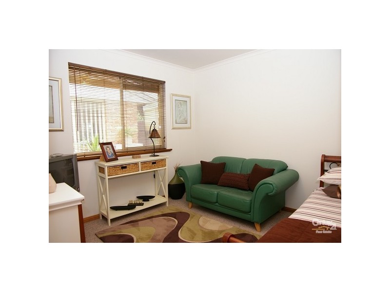 1/32 Iveleary Avenue, Salisbury East SA 5109