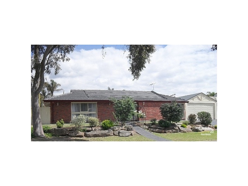 11 Pelsaert Avenue, Fairview Park SA 5126