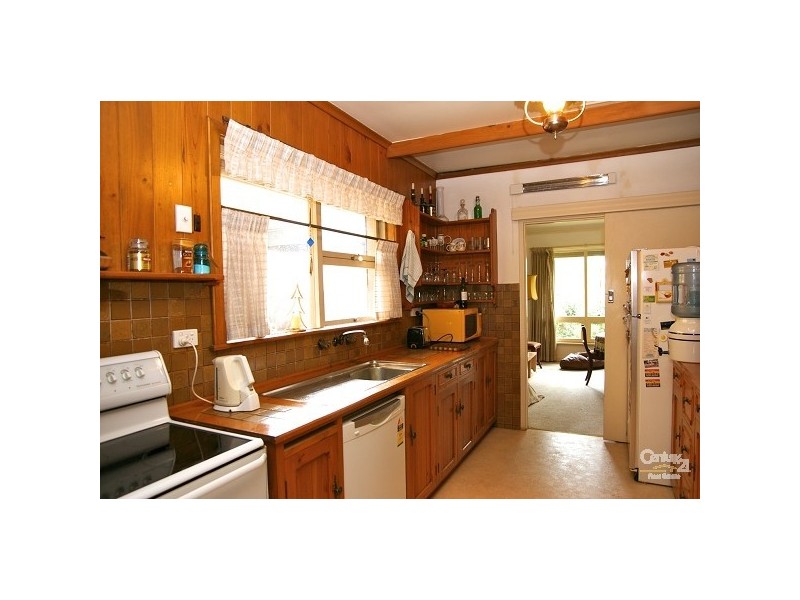 5 Penelope Ave, Valley View SA 5093