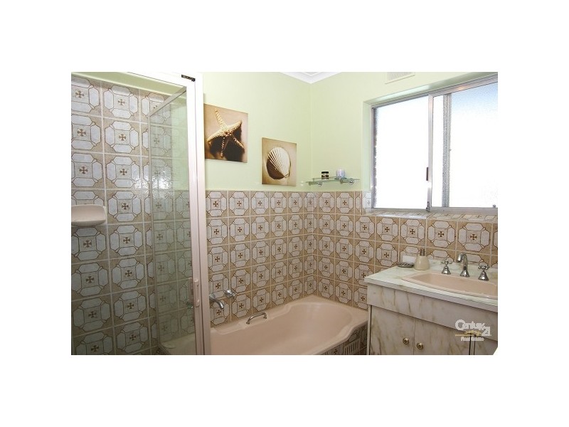 57 Heysen Avenue, Hope Valley SA 5090