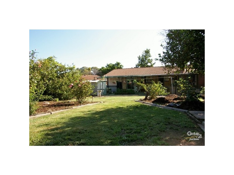 5 Goodes Road, Ridgehaven SA 5097