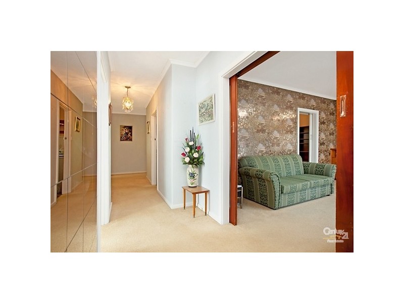 10 Welsh Court, Para Hills SA 5096