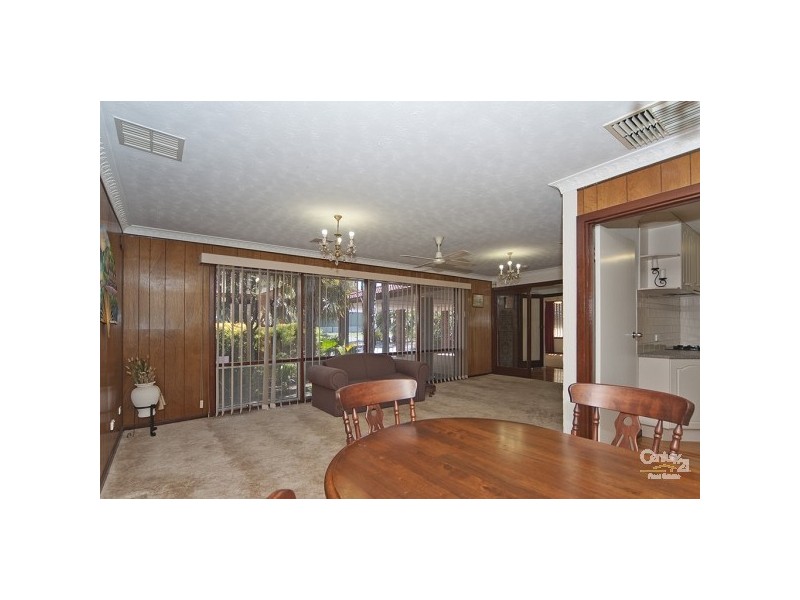 15 Domain Avenue, Para Vista SA 5093