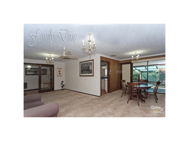 15 Domain Avenue, Para Vista SA 5093