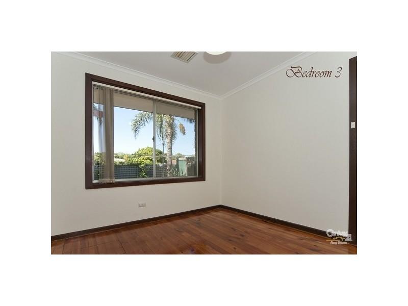 15 Domain Avenue, Para Vista SA 5093