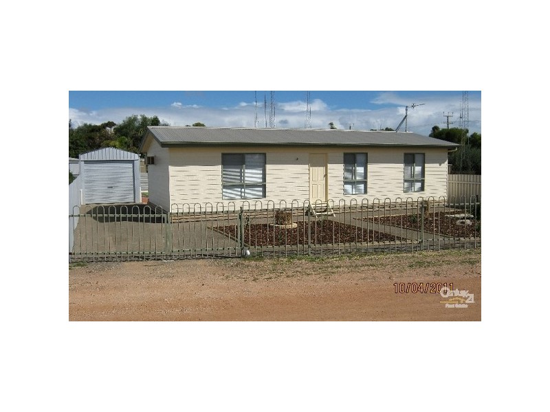 14 Moonta Rd, Moonta Bay SA 5558