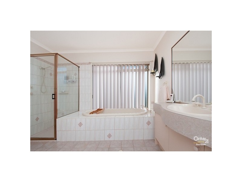 4 Piccadilly Circus, Golden Grove SA 5125