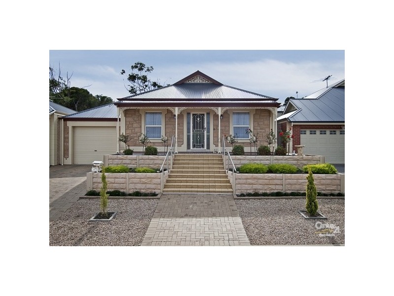 17 Oregan Cr, St Agnes SA 5097