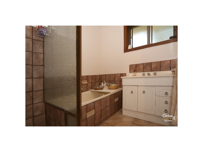 42 Eva Avenue, Redwood Park SA 5097