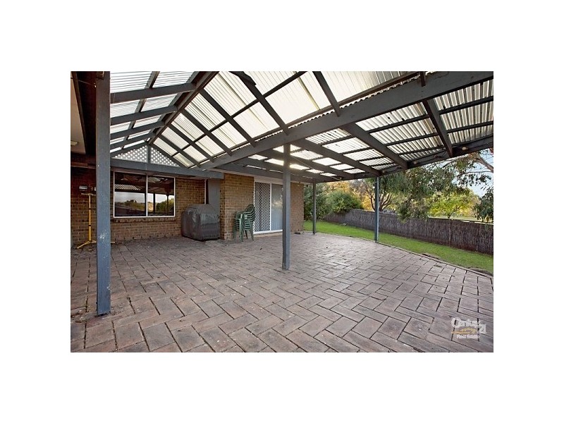 11 Egret Ct, Wynn Vale SA 5127