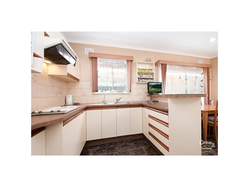 20 Salisbury Avenue, Valley View SA 5093