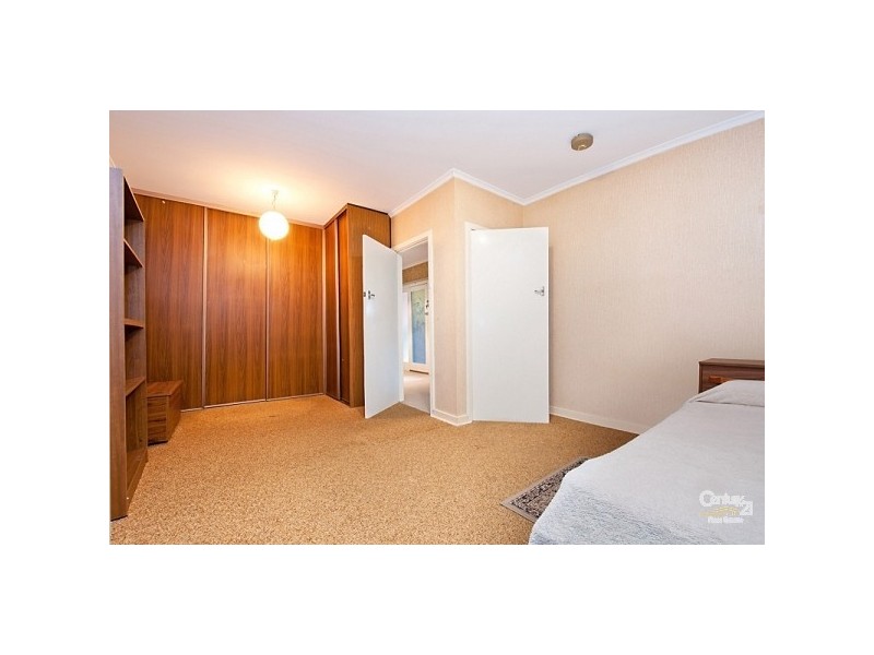 20 Salisbury Avenue, Valley View SA 5093