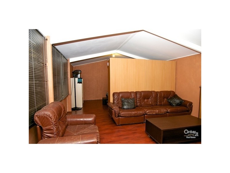 32 Salisbury Avenue, Valley View SA 5093