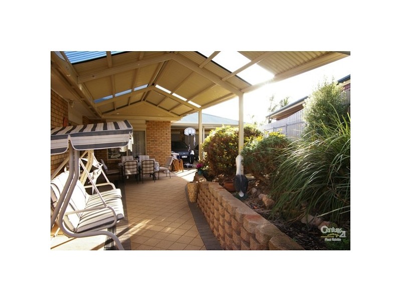 7 Marlborough Close, Hillbank SA 5112