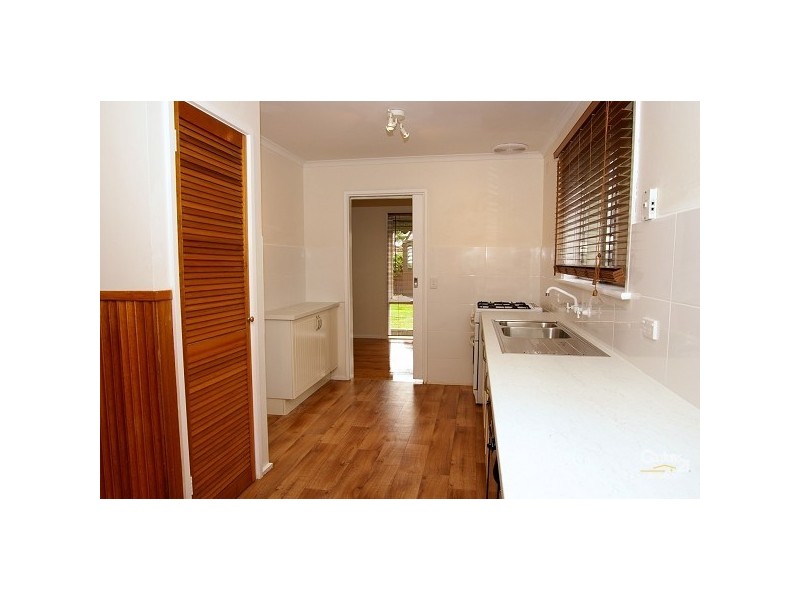 16 Grevillea Drive, Banksia Park SA 5091