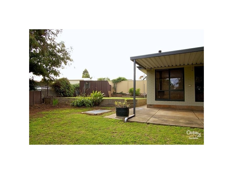 16 Grevillea Drive, Banksia Park SA 5091