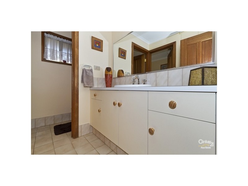 4 Caroline Court, Golden Grove SA 5125