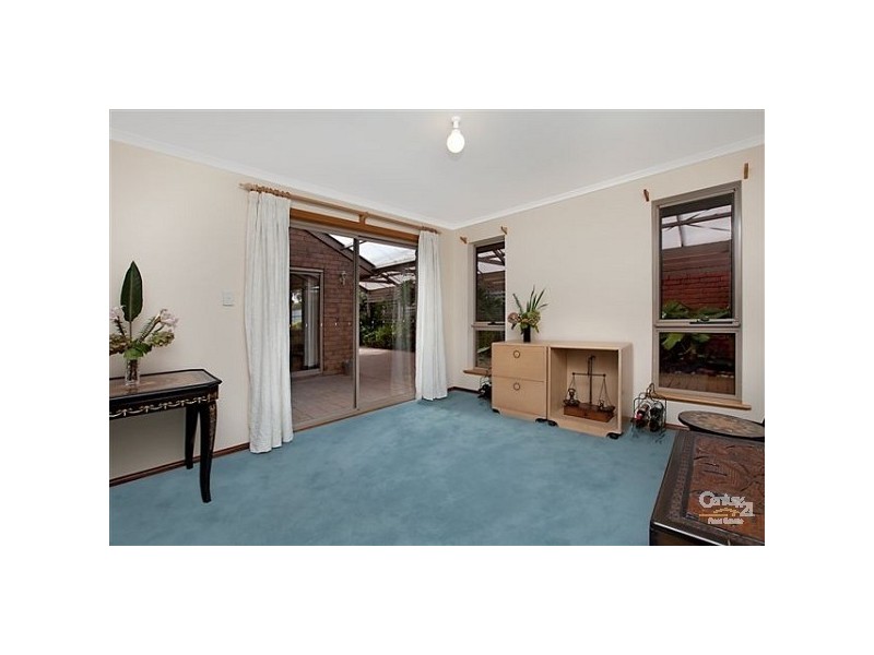 11 Gleneagles Circuit, Greenwith SA 5125