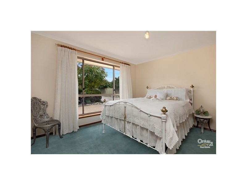 11 Gleneagles Circuit, Greenwith SA 5125