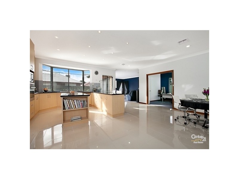 4 Dene Street, Walkley Heights SA 5098