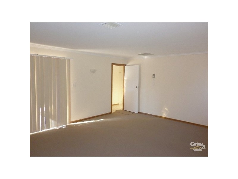 2 Reseda Court, Wynn Vale SA 5127