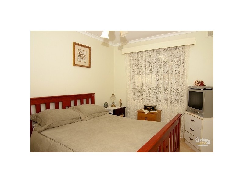 15 Aragon Rd, Ingle Farm SA 5098