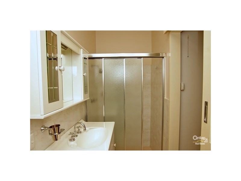 13 Parcoola Ave, Hope Valley SA 5090