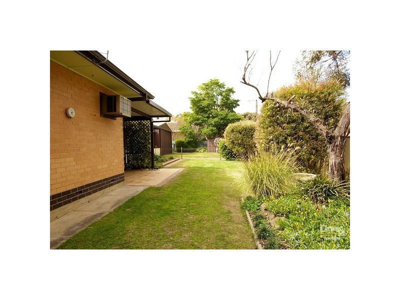 13 Parcoola Ave, Hope Valley SA 5090