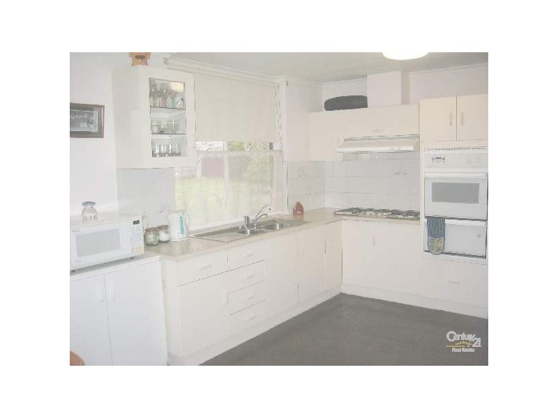 17 Trim Drive, Ridgehaven SA 5097