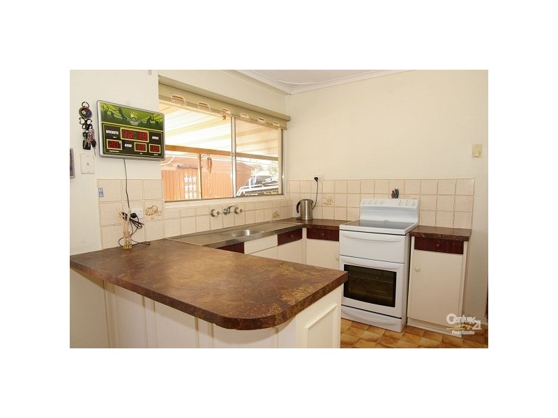 22 Hawke Crescent, Salisbury East SA 5109