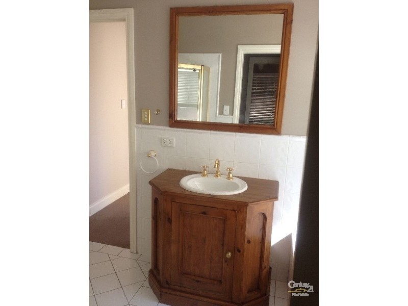 4 Lake Frome Place, Greenwith SA 5125