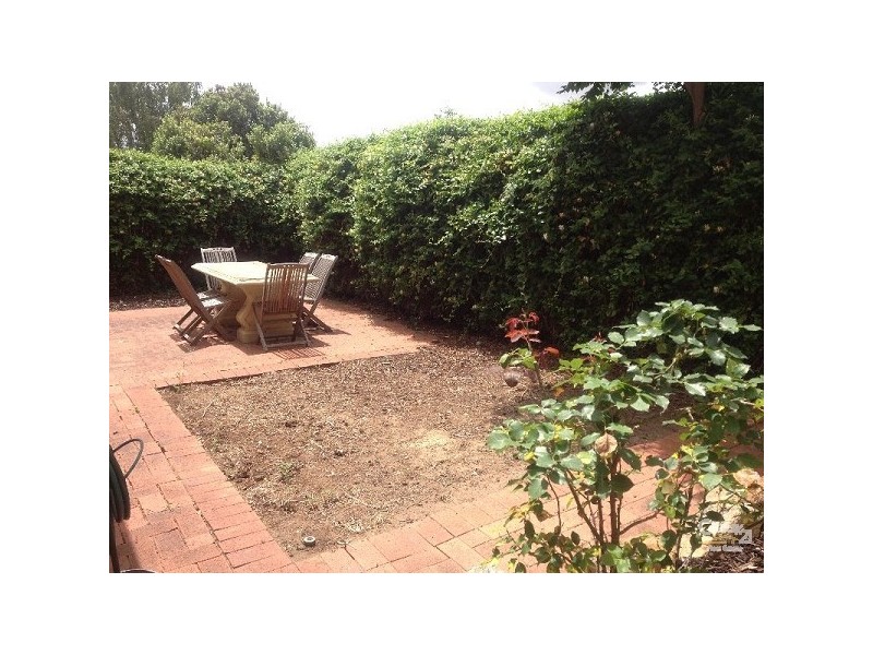 4 Lake Frome Place, Greenwith SA 5125