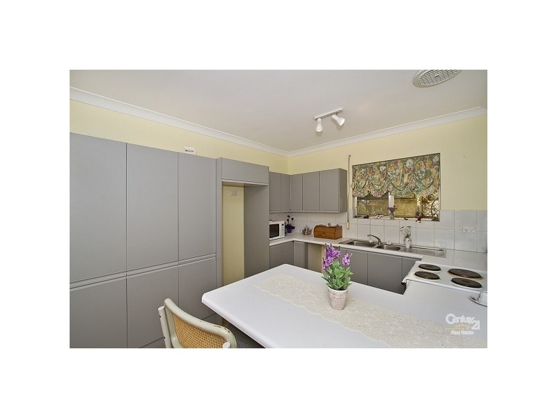 39 Londonderry Ave, Salisbury Downs SA 5108