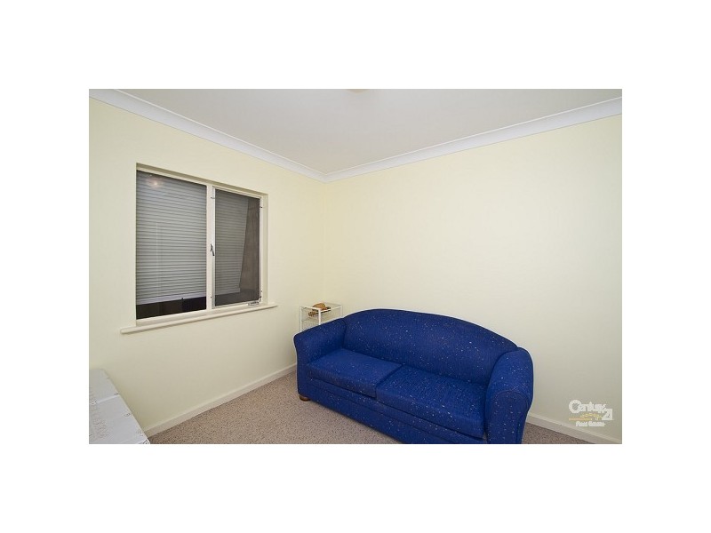 39 Londonderry Ave, Salisbury Downs SA 5108