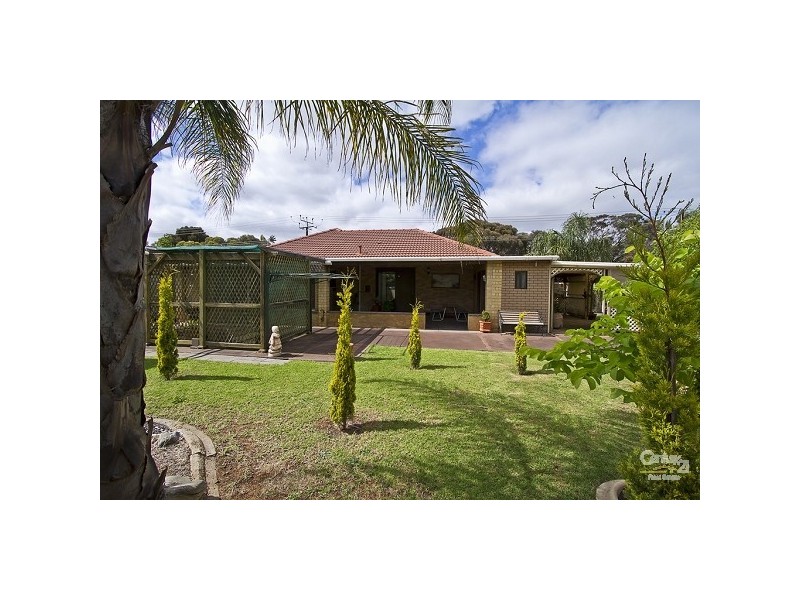 39 Londonderry Ave, Salisbury Downs SA 5108