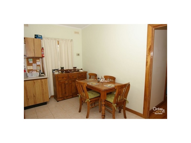 11 Alton Avenue, Gilles Plains SA 5086