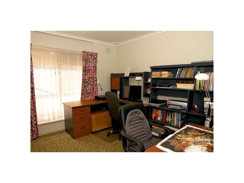 26 Hawke Crescent, Salisbury East SA 5109