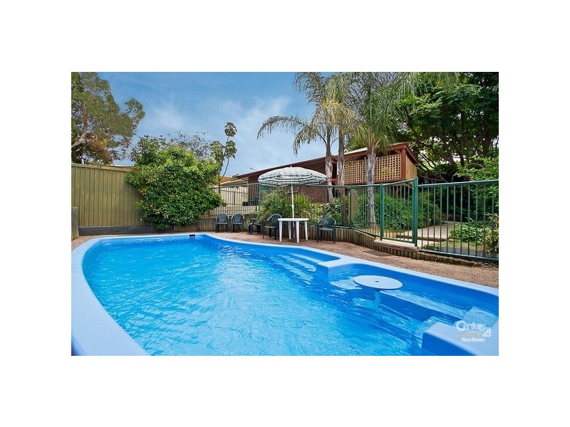23 Sturt Rd, Valley View SA 5093