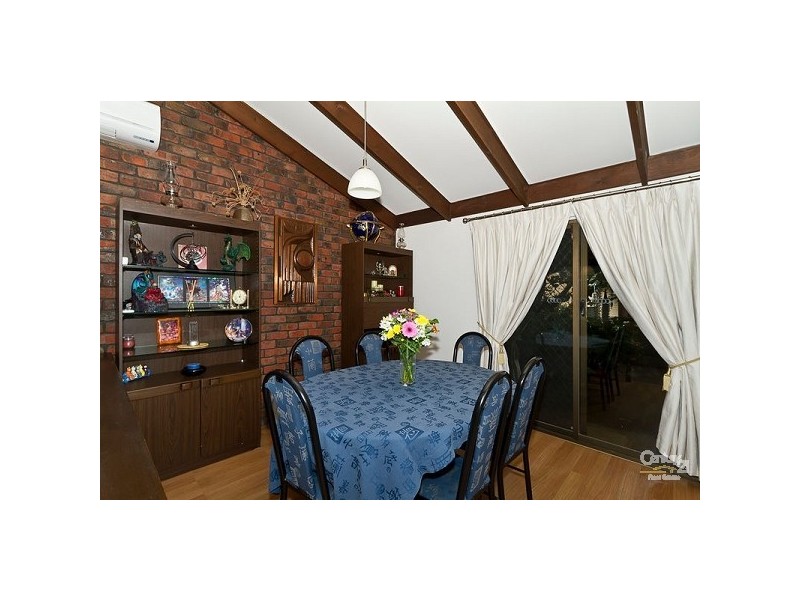 23 Sturt Rd, Valley View SA 5093